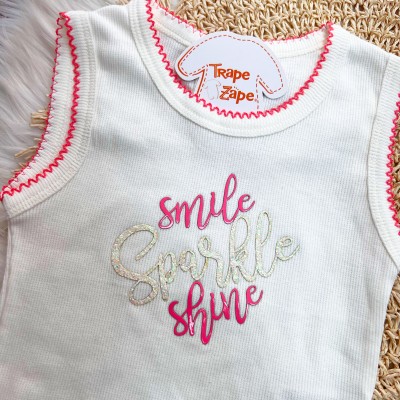 Conj. Regata Smile Sparkle e Short Saia - Off White e Rose